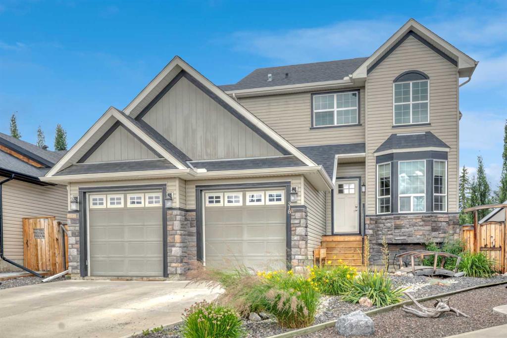 Picture of 318 McLeod Crescent , Diamond Valley Real Estate Listing