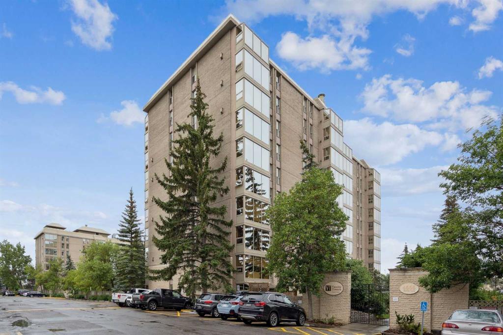 Picture of 606, 4555 Varsity Lane NW, Calgary Real Estate Listing