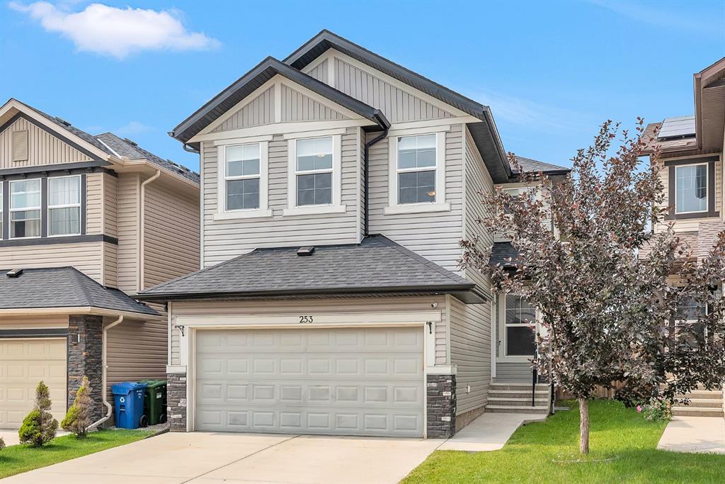Picture of 253 Panton Way NW, Calgary Real Estate Listing