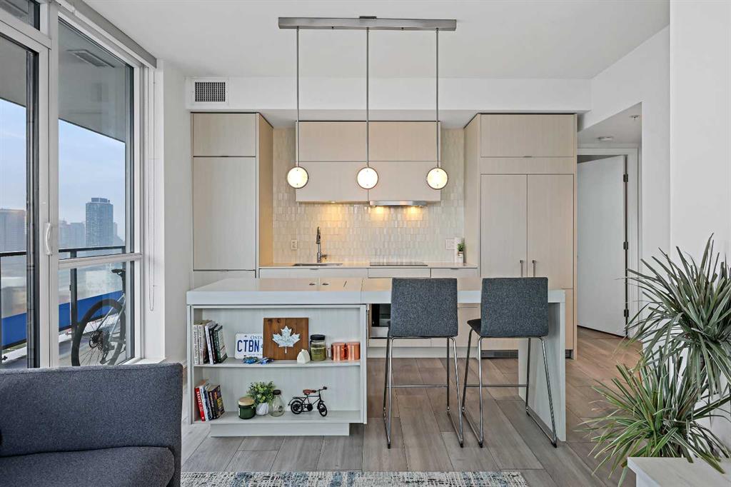 Picture of 2104, 615 6 Avenue SE, Calgary Real Estate Listing
