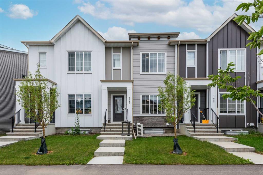 Picture of 7443 202 Avenue SE, Calgary Real Estate Listing