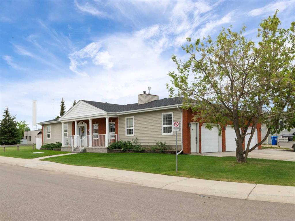 Picture of 129 Caldwell Crescent , Fort McMurray Real Estate Listing