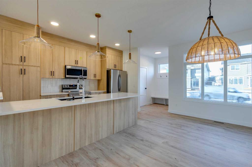 Picture of 61 Andalusian Road , Cochrane Real Estate Listing