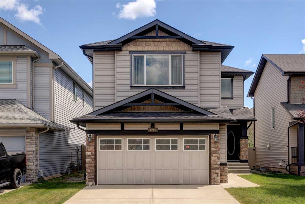 Picture of 1210 Kingston Crescent SE, Airdrie Real Estate Listing