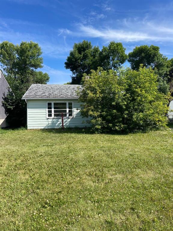 Picture of 4829 56th Avenue  , High Prairie Real Estate Listing
