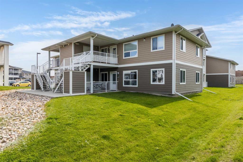 Picture of 132 Southlands Pointe SE, Medicine Hat Real Estate Listing