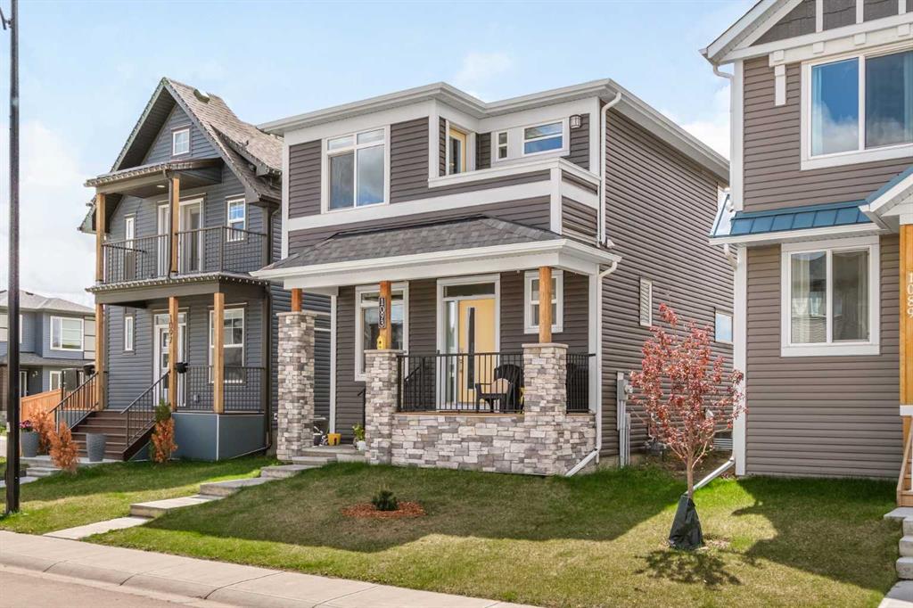 Picture of 1093 Chinook Gate Heath SW, Airdrie Real Estate Listing