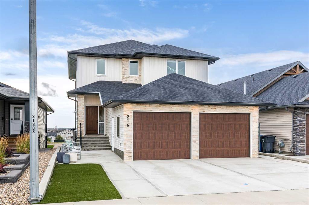 Picture of 216 Sierra Road SW, Medicine Hat Real Estate Listing
