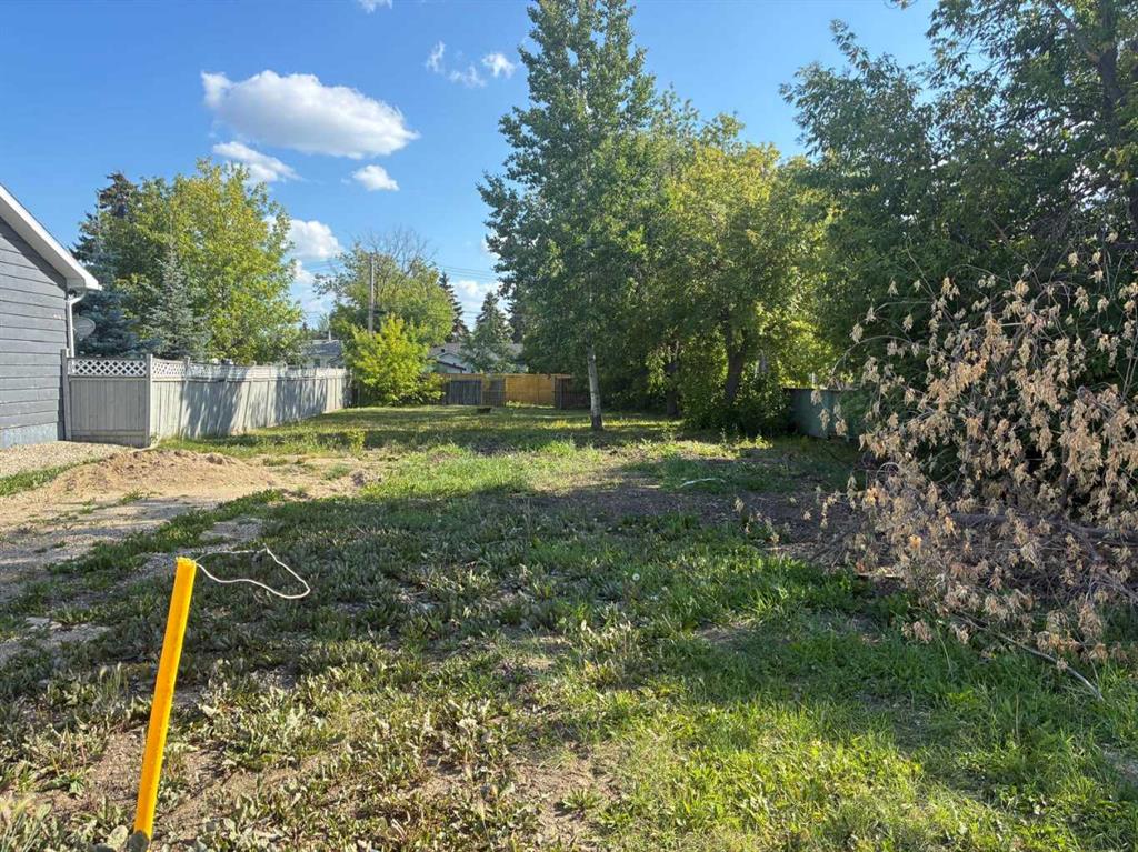 Picture of 9659 Hillcrest Drive , Grande Prairie Real Estate Listing