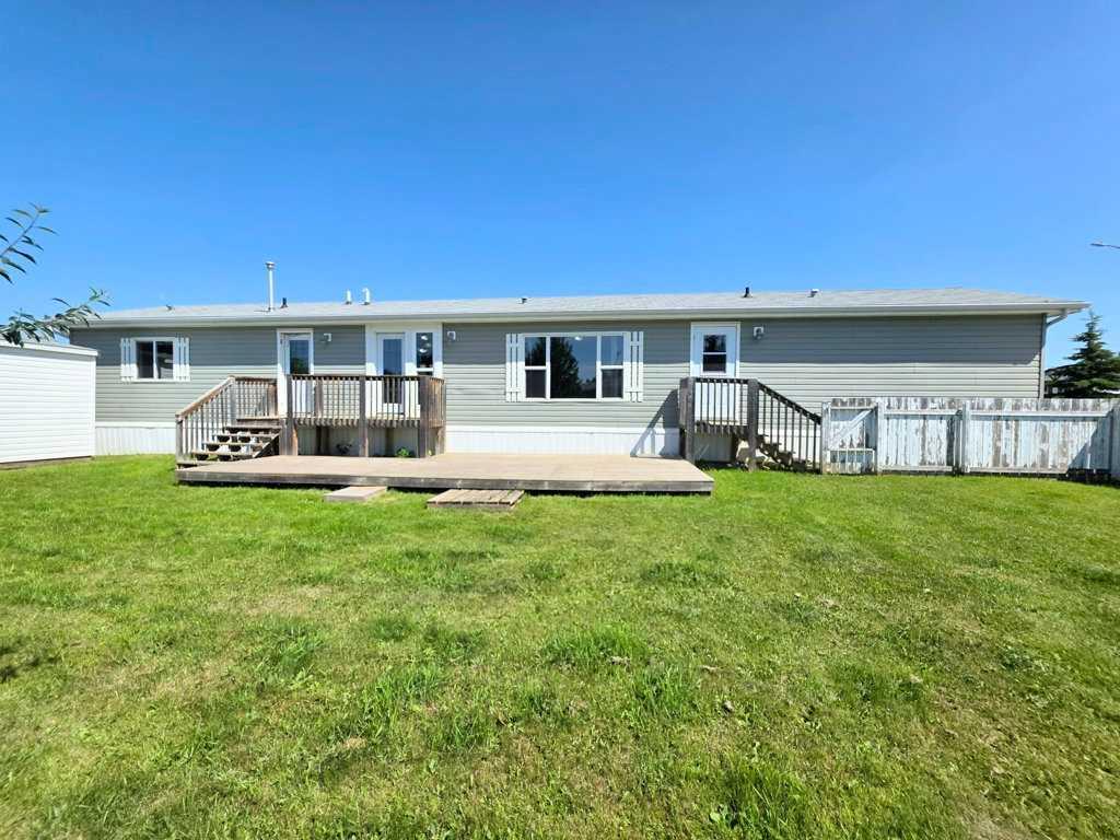 Picture of 55, 404 6 Avenue NW, Slave Lake Real Estate Listing