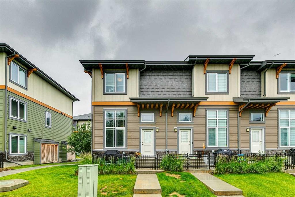Picture of 233 Auburn Meadows Drive SE, Calgary Real Estate Listing