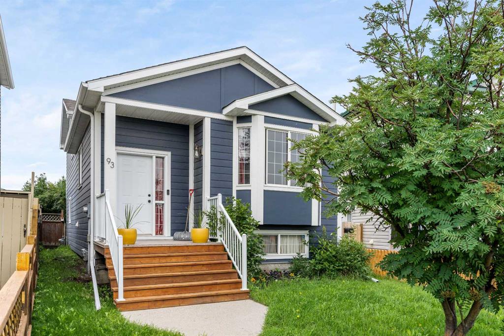 Picture of 93 Martin Crossing Way NE, Calgary Real Estate Listing