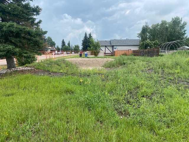 Picture of 603 McCulloch Crescent , Irricana Real Estate Listing