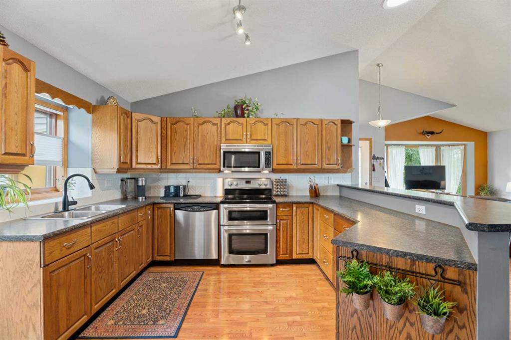 Picture of 109 Downey Place , Okotoks Real Estate Listing