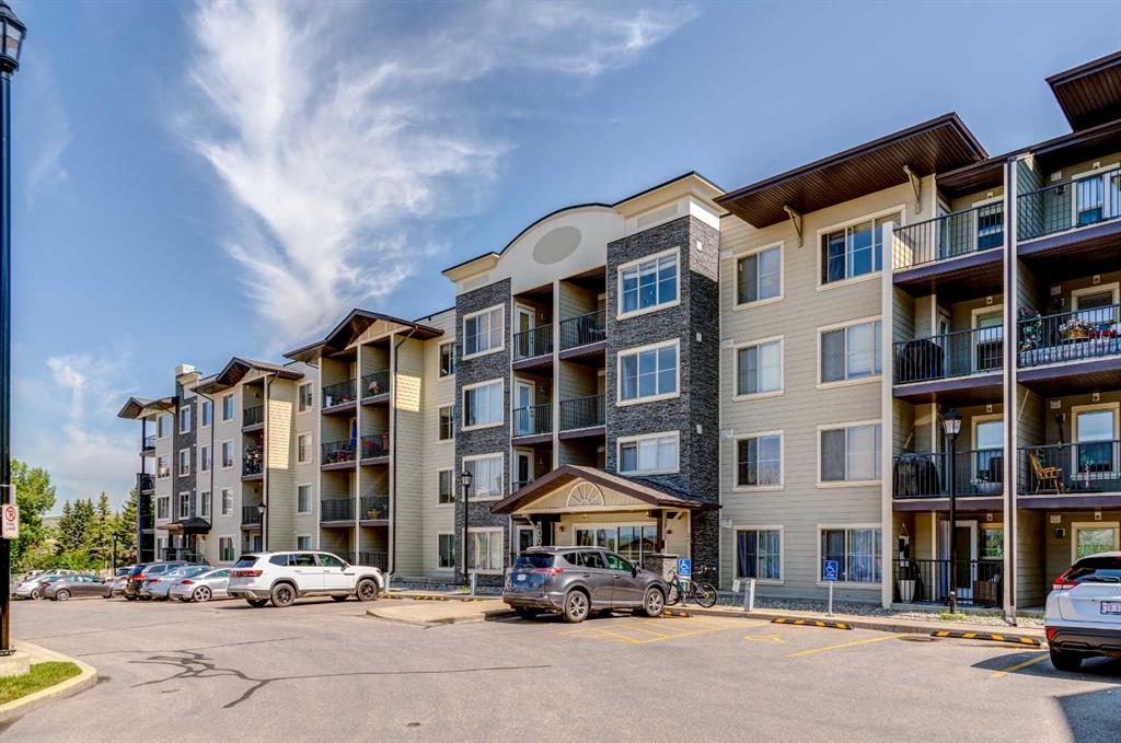 Picture of 1113, 625 Glenbow Drive , Cochrane Real Estate Listing