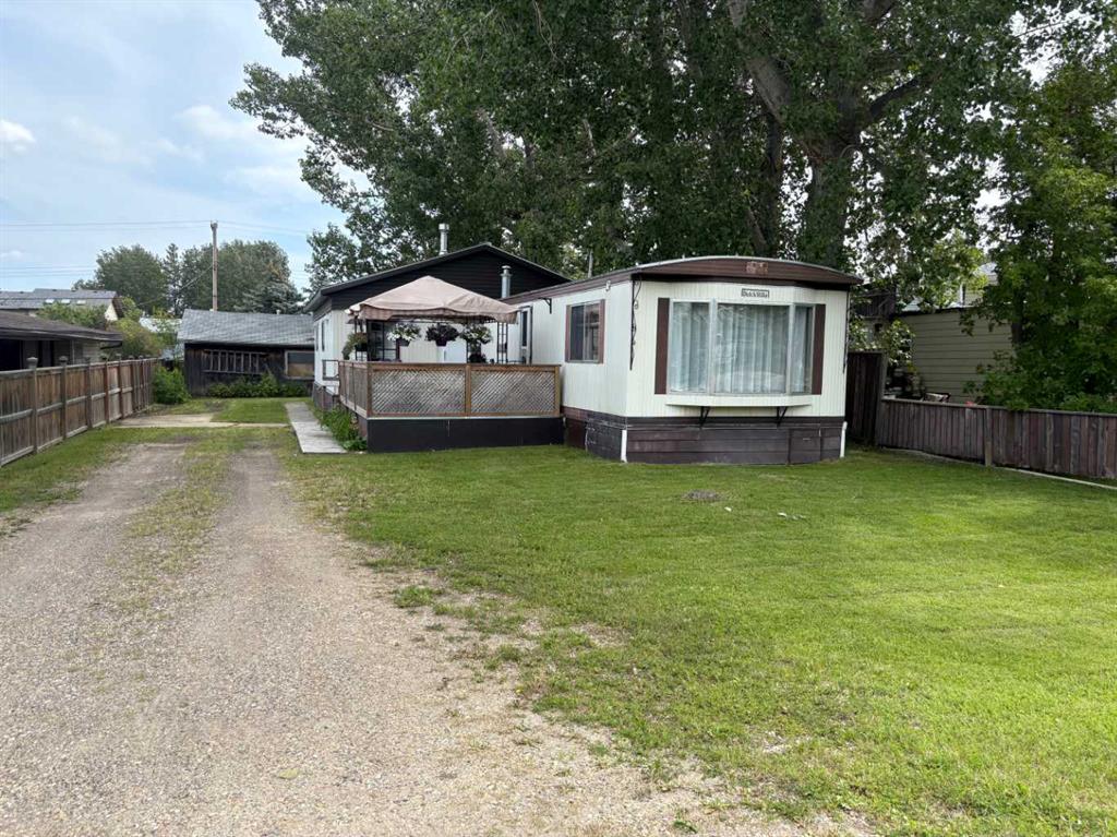 Picture of 4607 46 Street , Sylvan Lake Real Estate Listing