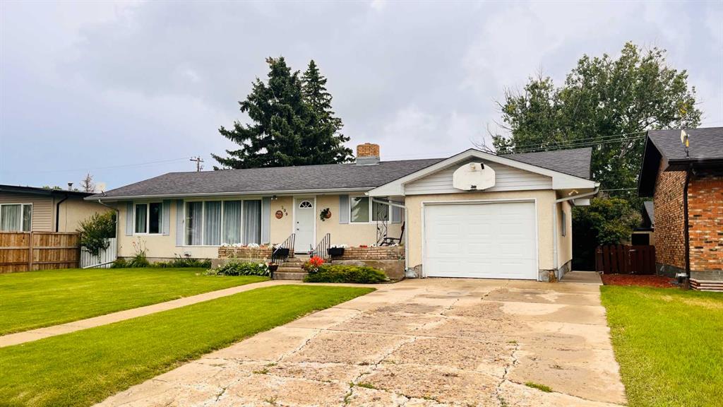 Picture of 209 8th Avenue E, Bow Island Real Estate Listing