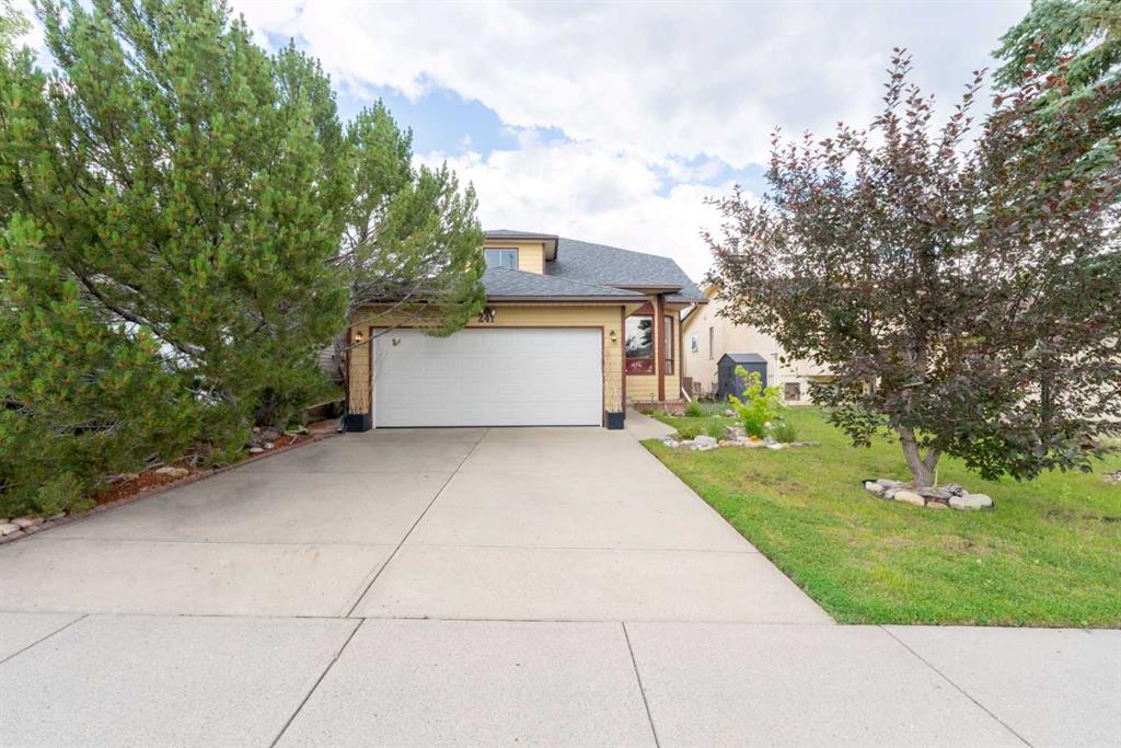 Picture of 241 Shawfield Road SW, Calgary Real Estate Listing