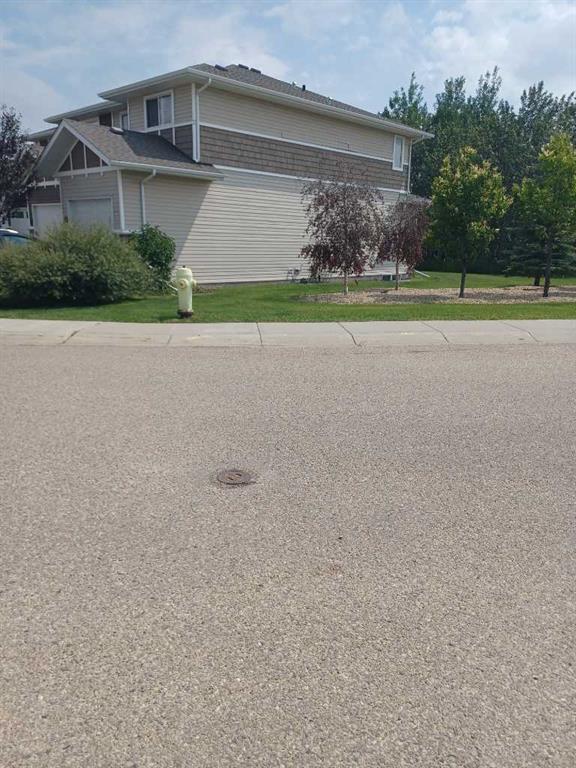 Picture of 1, 5301 WINDWARD Place , Sylvan Lake Real Estate Listing