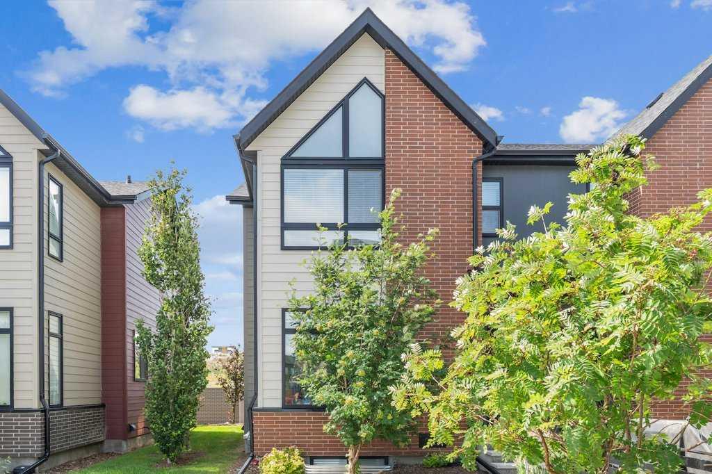 Picture of 204 Sage Meadows Gardens NW, Calgary Real Estate Listing