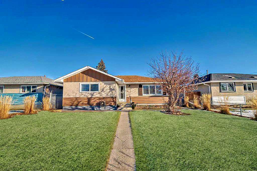 Picture of 320 44 Street SE, Calgary Real Estate Listing