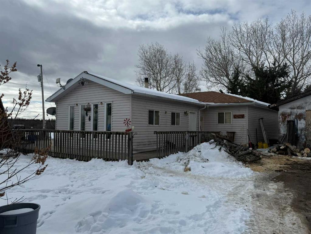 Picture of 72010 Range Road 171 Range , Rural Big Lakes County Real Estate Listing