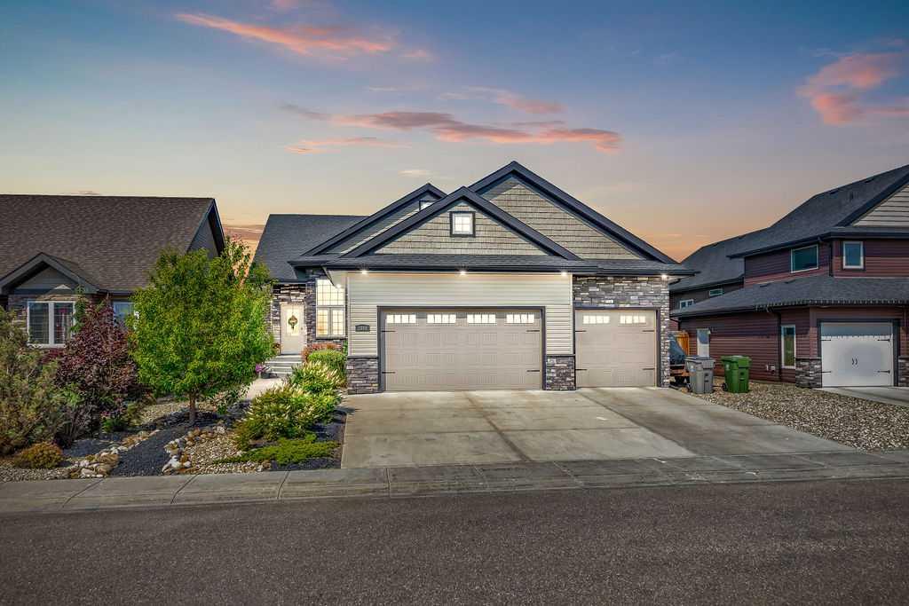 Picture of 2808 68 Avenue , Lloydminster Real Estate Listing