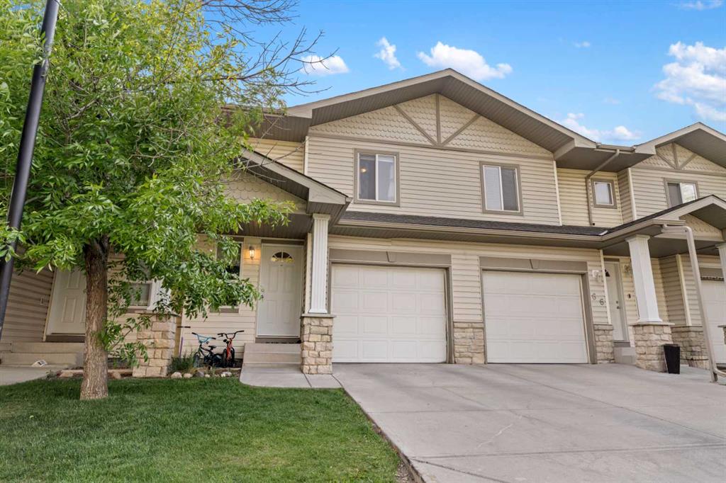Picture of 64 Citadel Meadow Gardens NW, Calgary Real Estate Listing