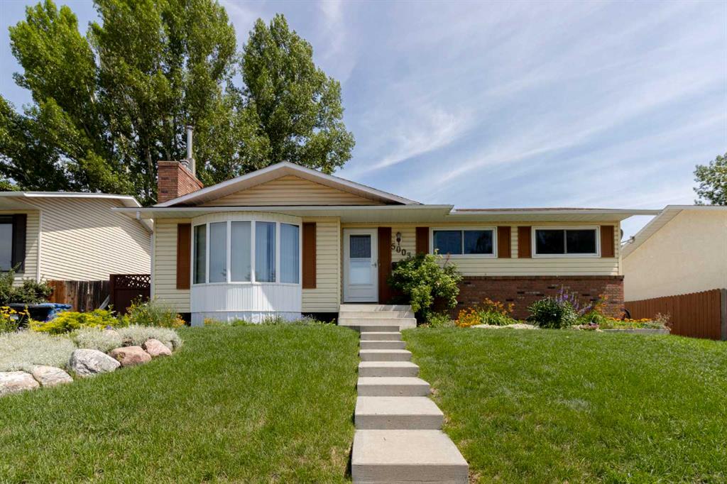 Picture of 5003 Vantage Crescent NW, Calgary Real Estate Listing