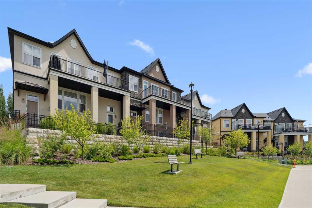 Picture of 30 Cranbrook Villas SE, Calgary Real Estate Listing