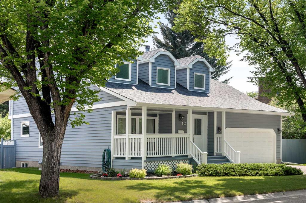Picture of 12 Strathroy Bay SW, Calgary Real Estate Listing