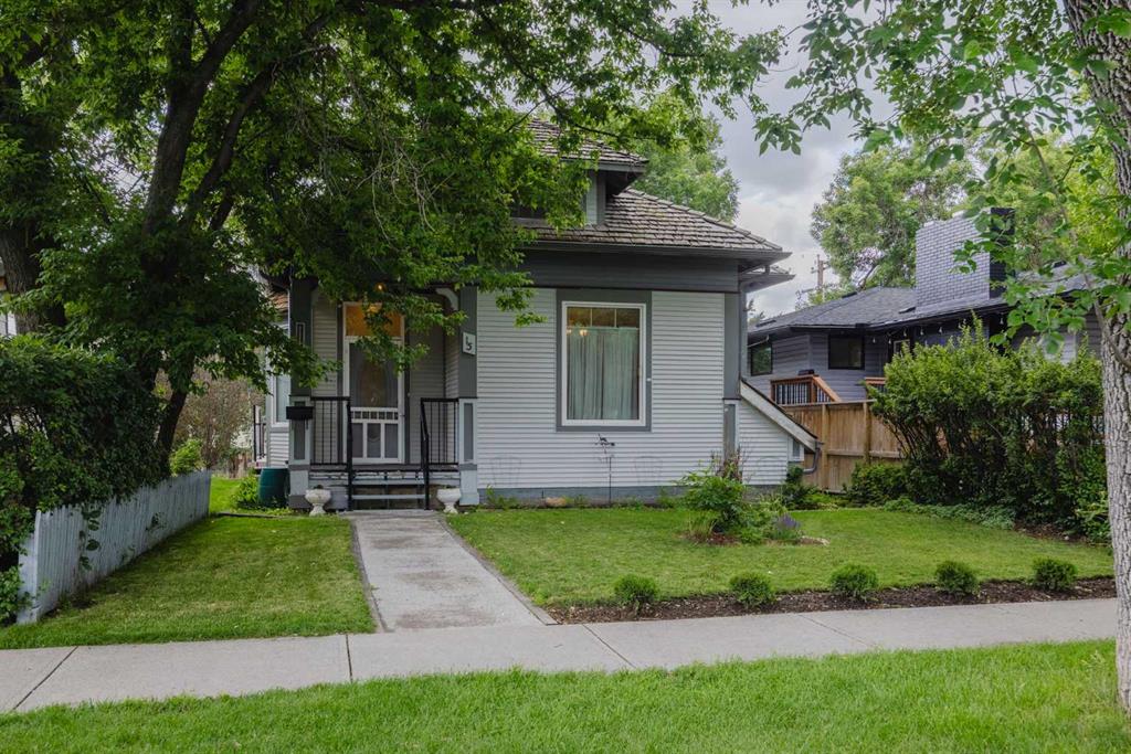 Picture of 15 Elma Street W, Okotoks Real Estate Listing