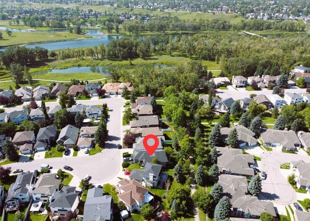 Picture of 96 Douglas Shore Close SE, Calgary Real Estate Listing