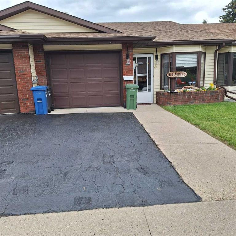 Picture of 3, 4240 46A AvenueCrescent , Red Deer Real Estate Listing