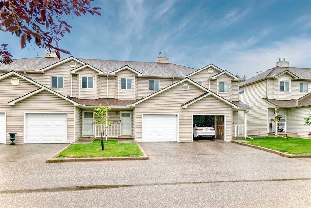 Picture of 43 Douglas Glen Park SE, Calgary Real Estate Listing