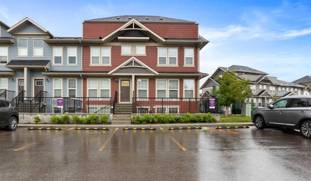 Picture of 353 Cranbrook Square SE, Calgary Real Estate Listing