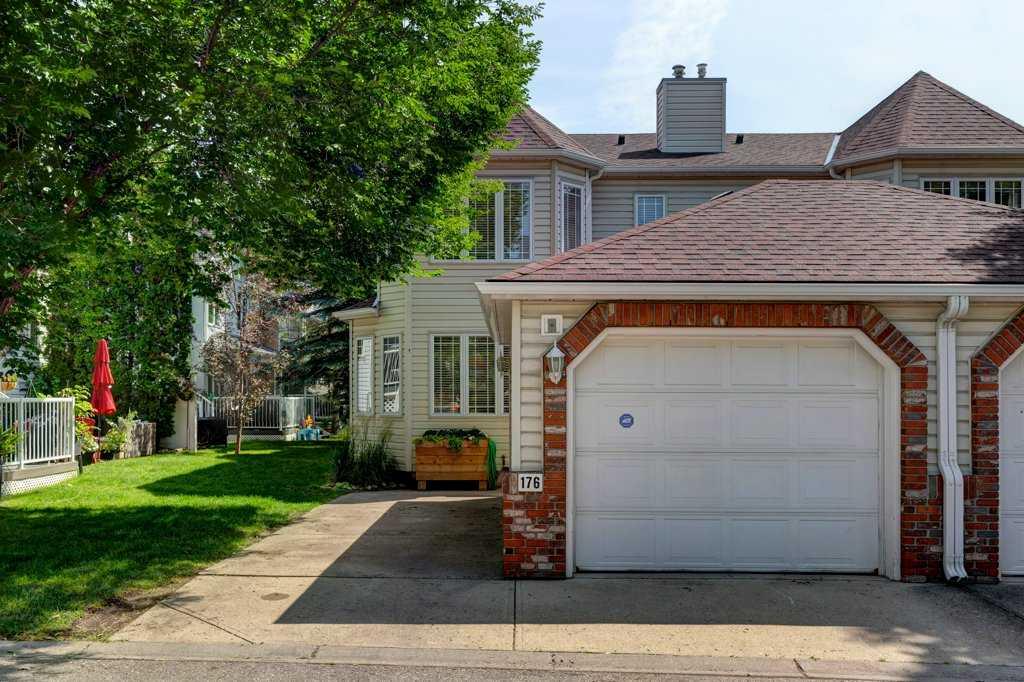 Picture of 176 Inglewood Cove SE, Calgary Real Estate Listing