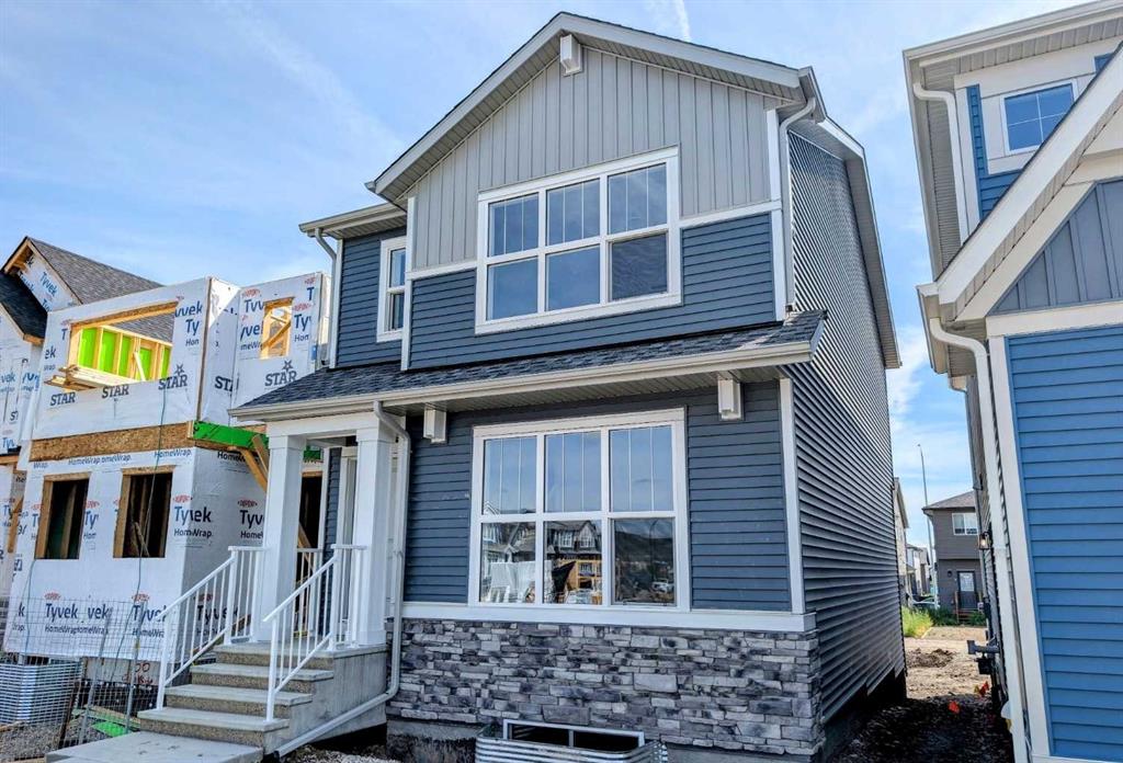Picture of 70 Creekside Manor SW, Calgary Real Estate Listing