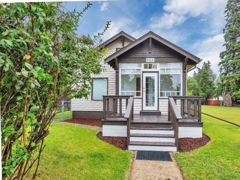 Picture of 5112 52 Street , Mirror Real Estate Listing