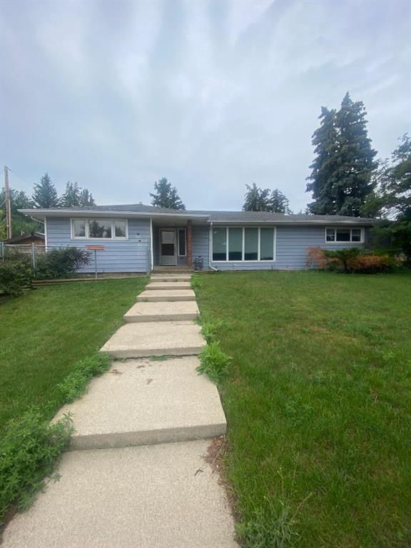 Picture of 1304 14 Avenue S, Lethbridge Real Estate Listing