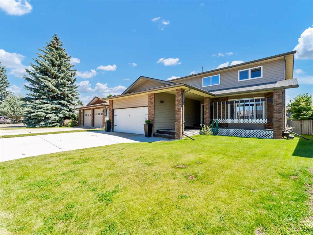 Picture of 29 Rideau Close SE, Medicine Hat Real Estate Listing