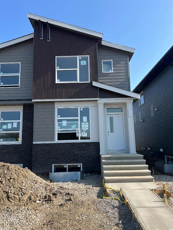 Picture of 42 Setonvista Grove SE, Calgary Real Estate Listing