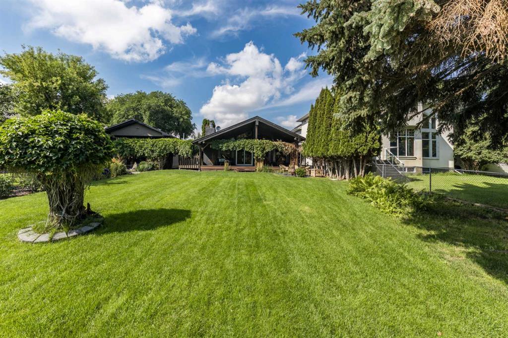 Picture of 229 1 Street NW, Medicine Hat Real Estate Listing