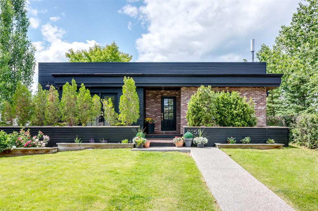 Picture of 6259 72 Street NW, Calgary Real Estate Listing