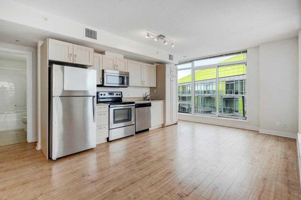 Picture of 1312, 10 Brentwood Common NW, Calgary Real Estate Listing