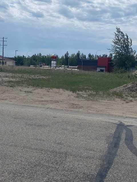 Picture of 3507 35 Avenue , Whitecourt Real Estate Listing