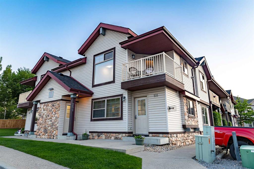 Picture of 201, 7 Everridge Square SW, Calgary Real Estate Listing