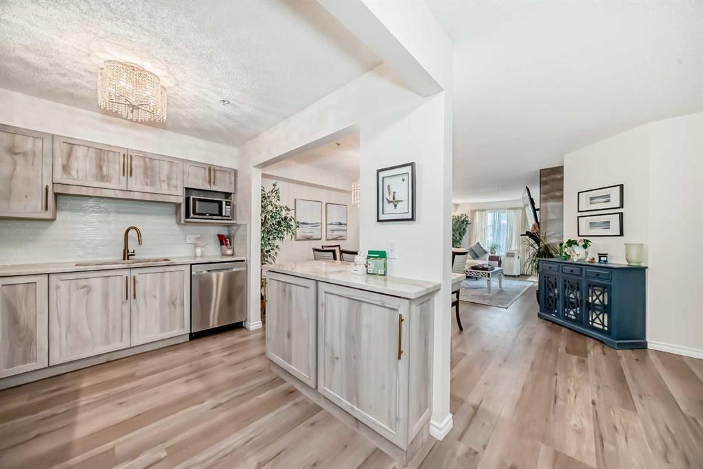 Picture of 1202, 928 Arbour Lake Road NW, Calgary Real Estate Listing