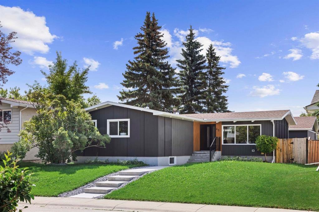 Picture of 43 Brampton Crescent SW, Calgary Real Estate Listing