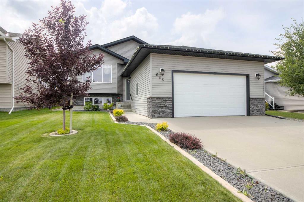 Picture of 626 Spruce Drive , Coalhurst Real Estate Listing